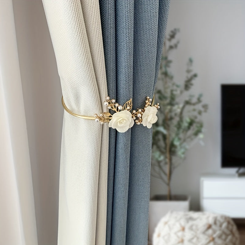 Attache rideau Elégante fleur & perles - Accessoire décoratif pour intérieur raffiné