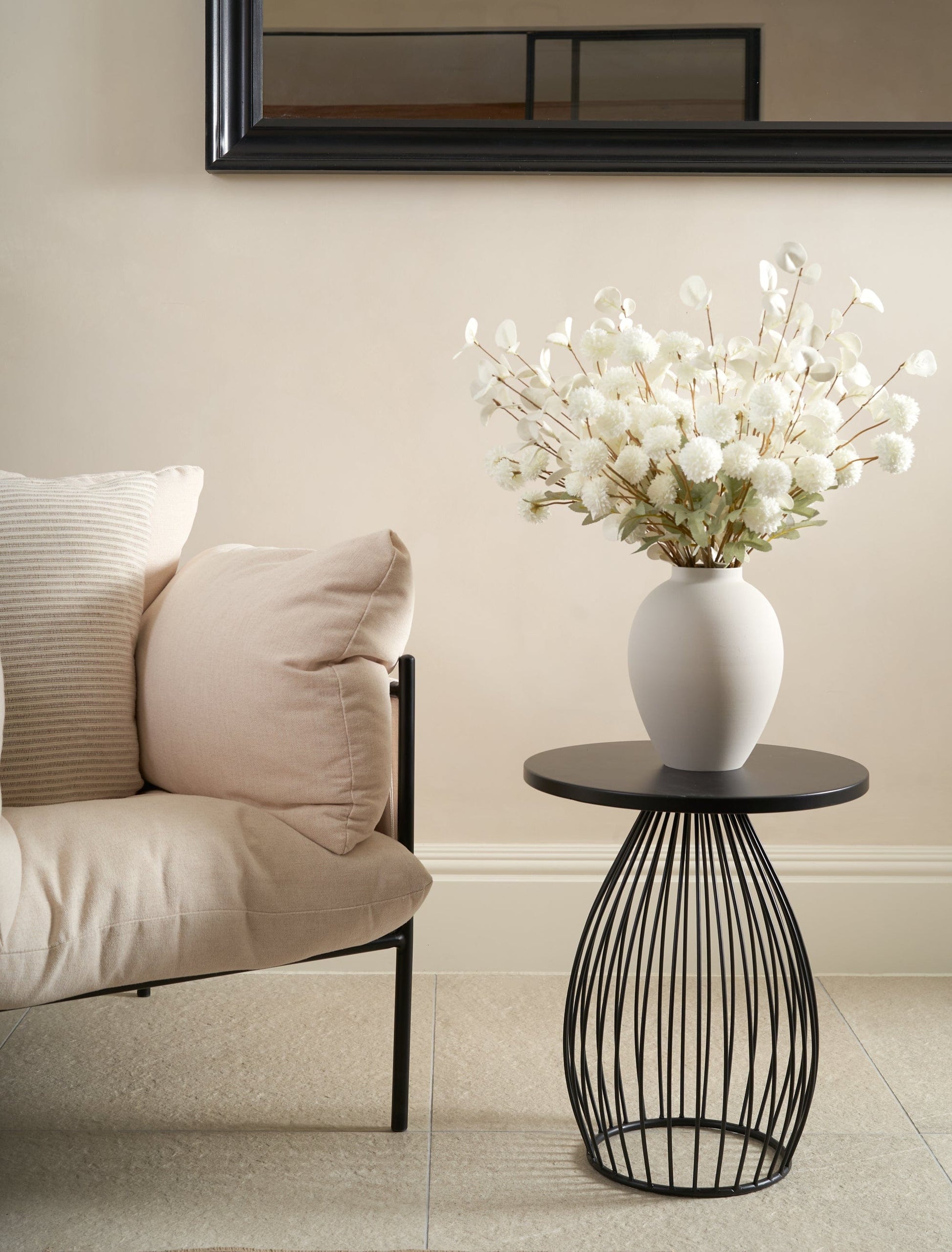 table d'appoint décoration salon 